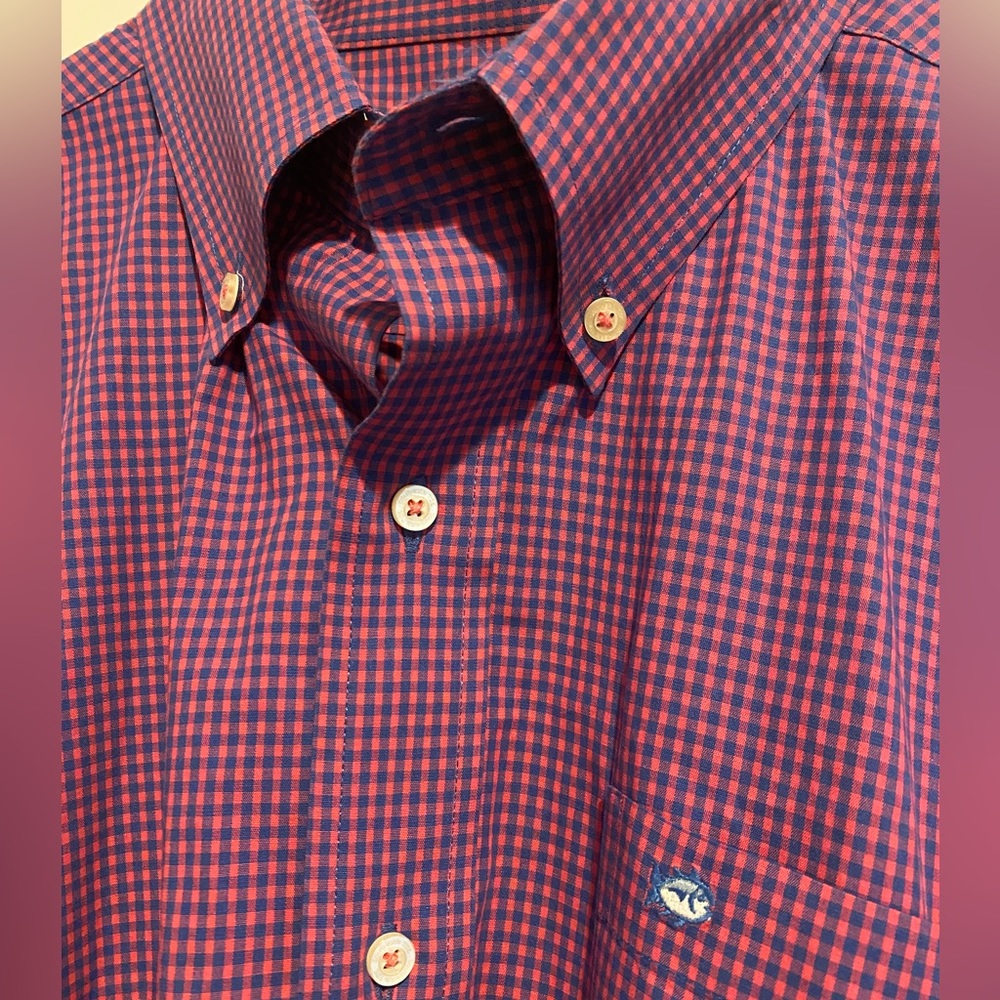 Southern Tide Button Down/ Medium